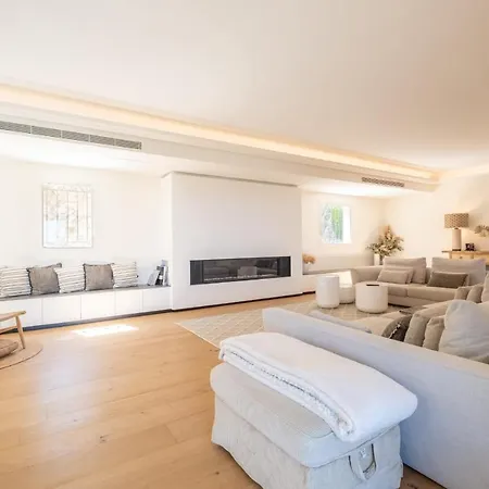 Serrendy Petit Bijou Maison Style Rooftop Hauteurs De Mandelieu